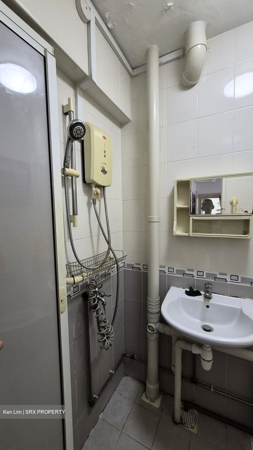 Ang Mo Kio Avenue 8 (Ang Mo Kio),  #613169121